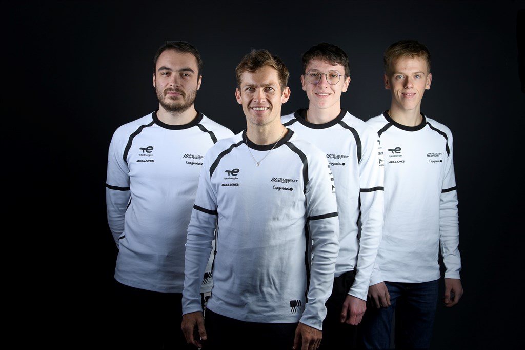Det er et kompetent team, Malthe skal dele den virtuelle racerbil med.
(Foto: Peugeot Sport)